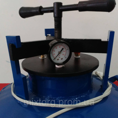 Автоклав для домашнього консервування електричний на 8 літрів або 16 напівлітрових банок